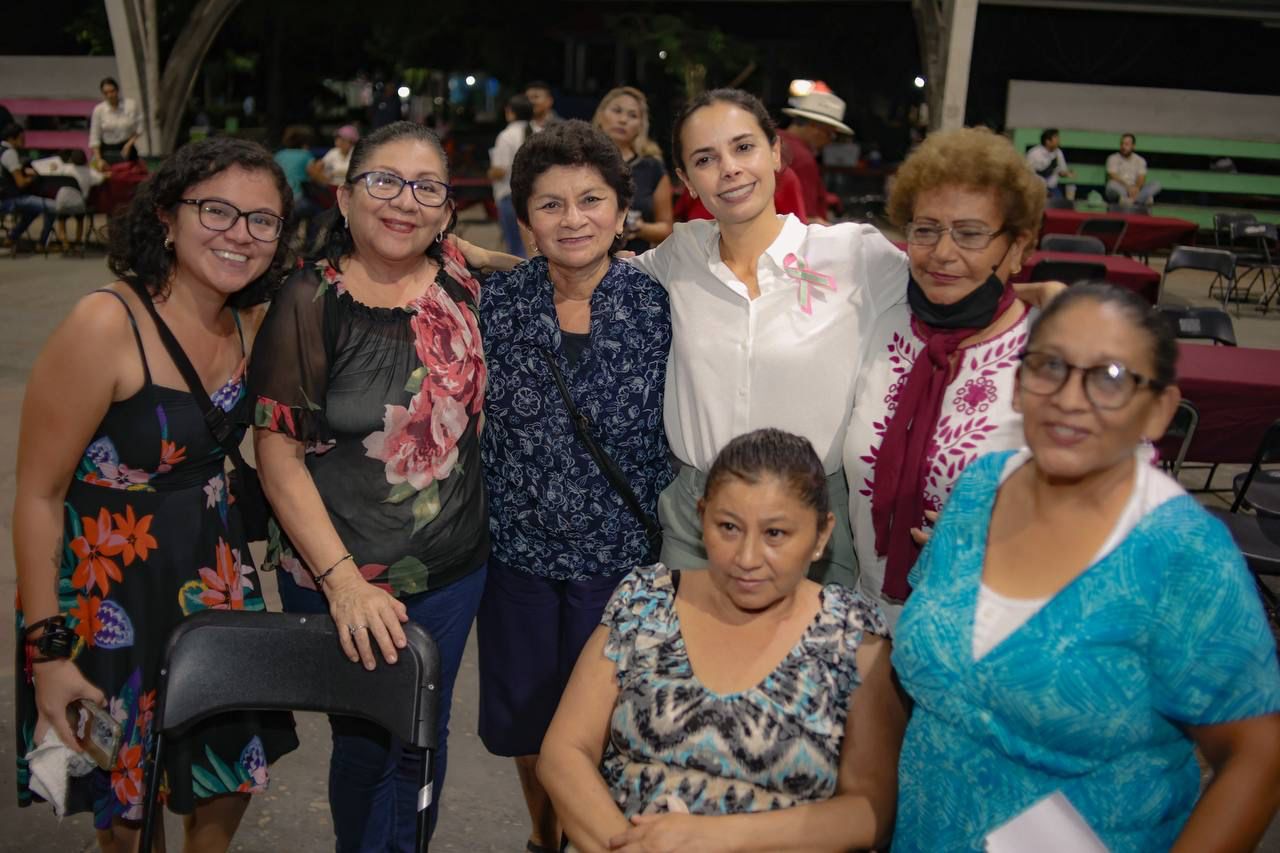 uploads/6/32/01 (439).Jpeg